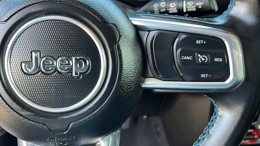 Thumbnail: 2022 Jeep Wrangler - 26