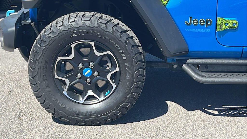 Thumbnail: 2022 Jeep Wrangler - 8