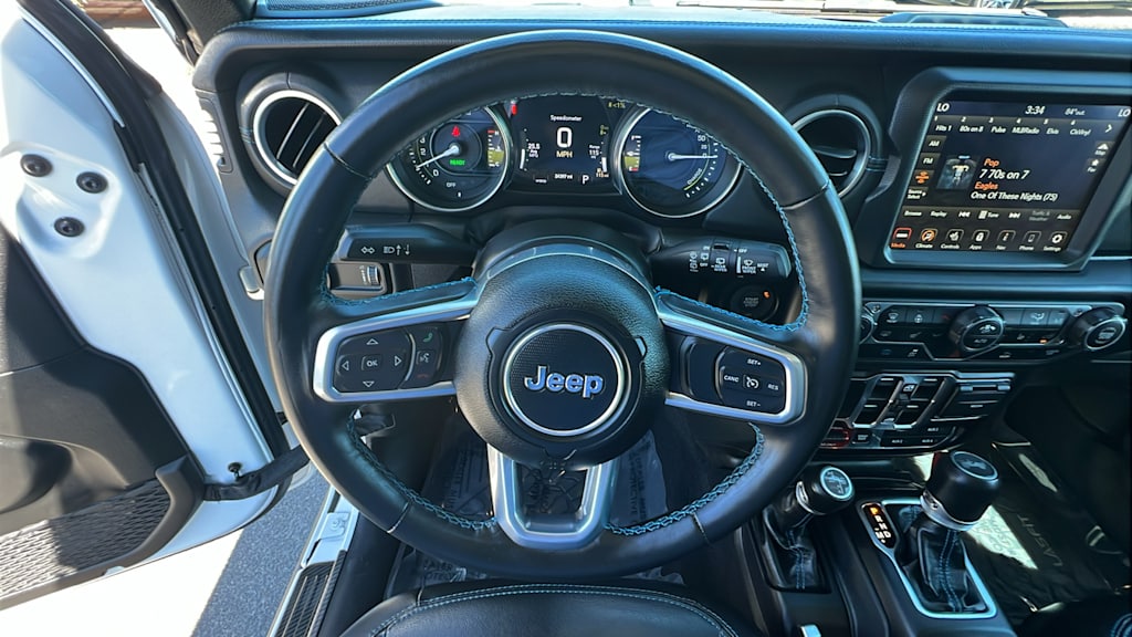 Thumbnail: 2023 Jeep Wrangler - 9