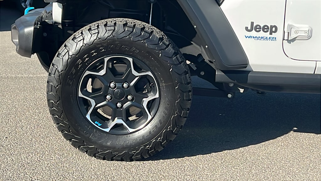 Thumbnail: 2022 Jeep Wrangler - 8