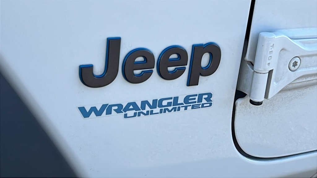Thumbnail: 2022 Jeep Wrangler - 7
