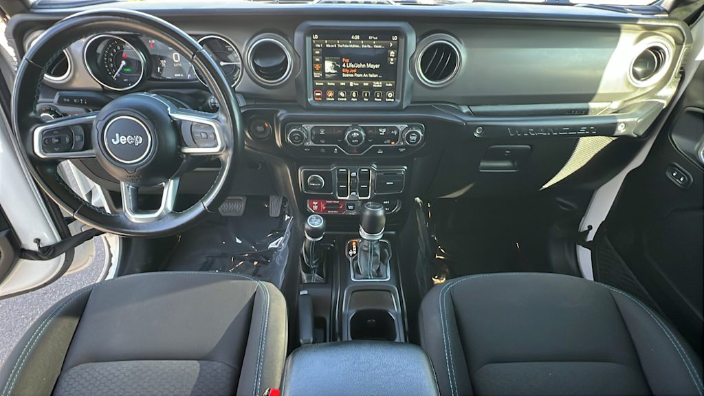 Thumbnail: 2022 Jeep Wrangler - 13