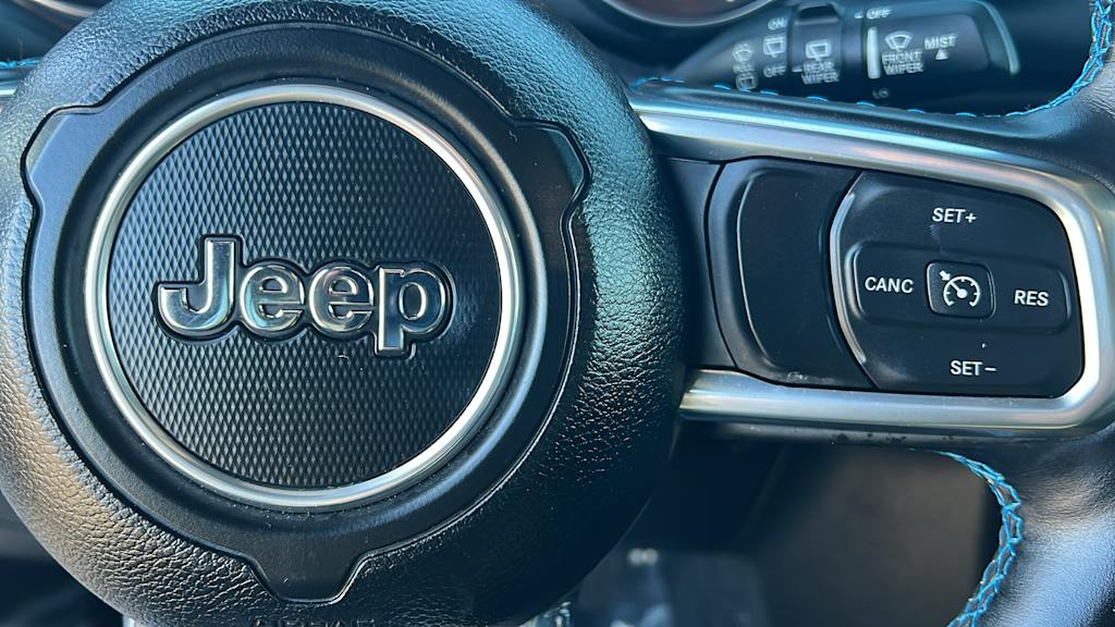 Thumbnail: 2022 Jeep Wrangler - 28