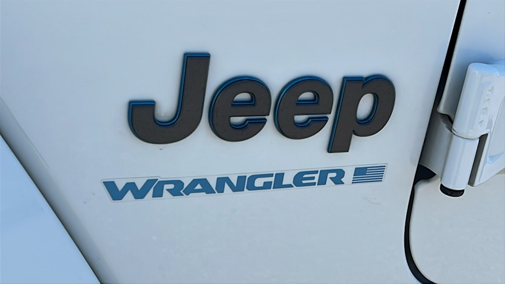 Thumbnail: 2023 Jeep Wrangler - 7