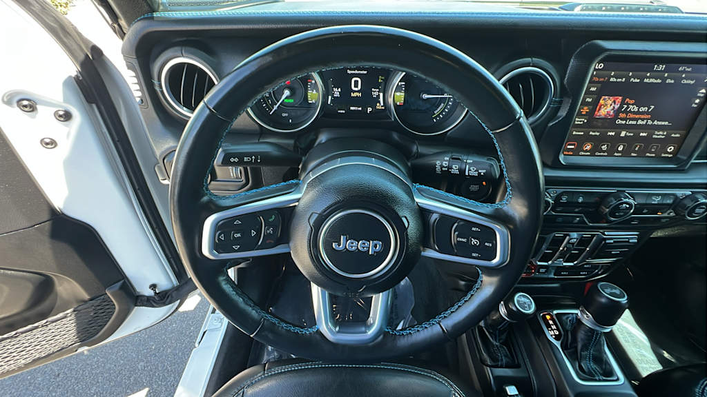 Thumbnail: 2023 Jeep Wrangler - 9