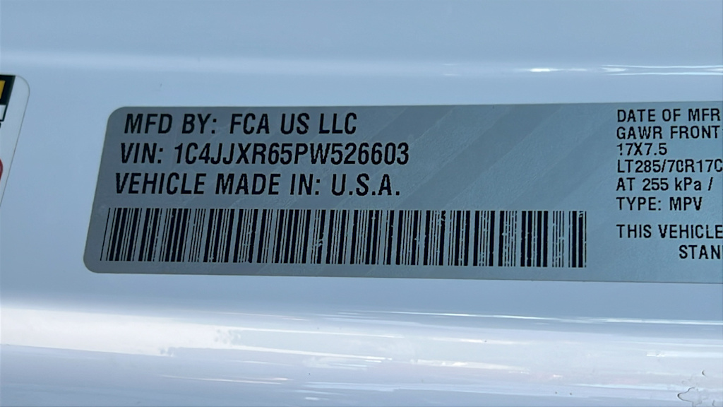 Thumbnail: 2023 Jeep Wrangler - 19