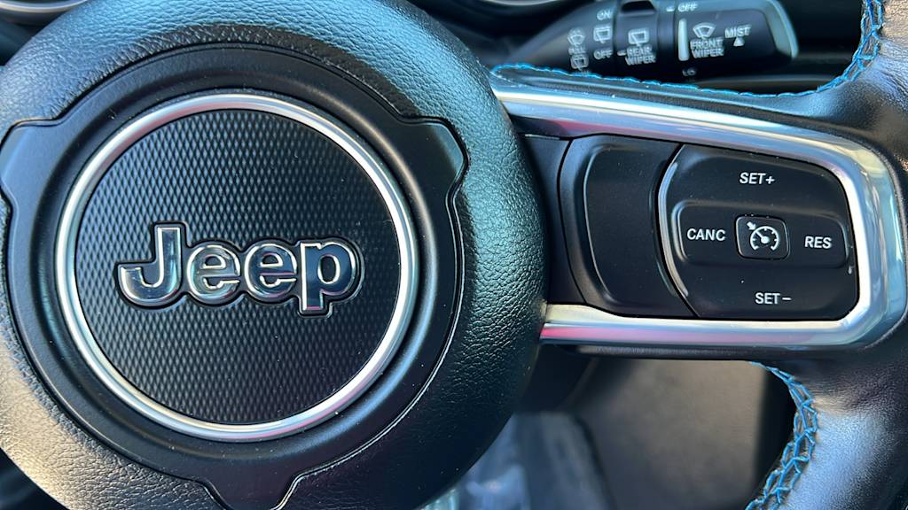 Thumbnail: 2022 Jeep Wrangler - 27