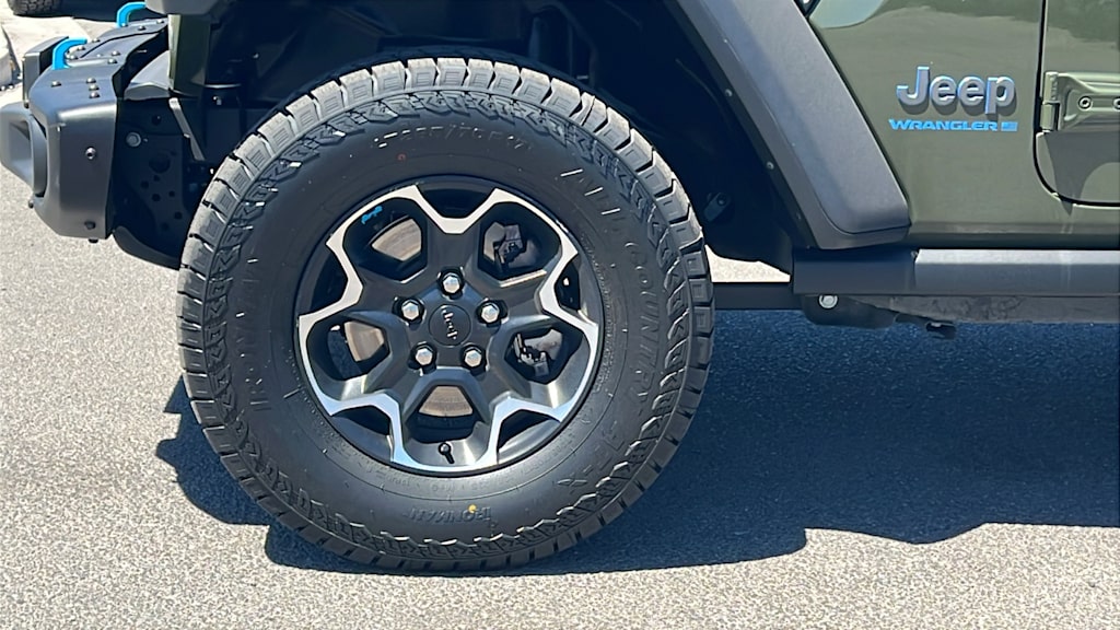 Thumbnail: 2023 Jeep Wrangler - 8