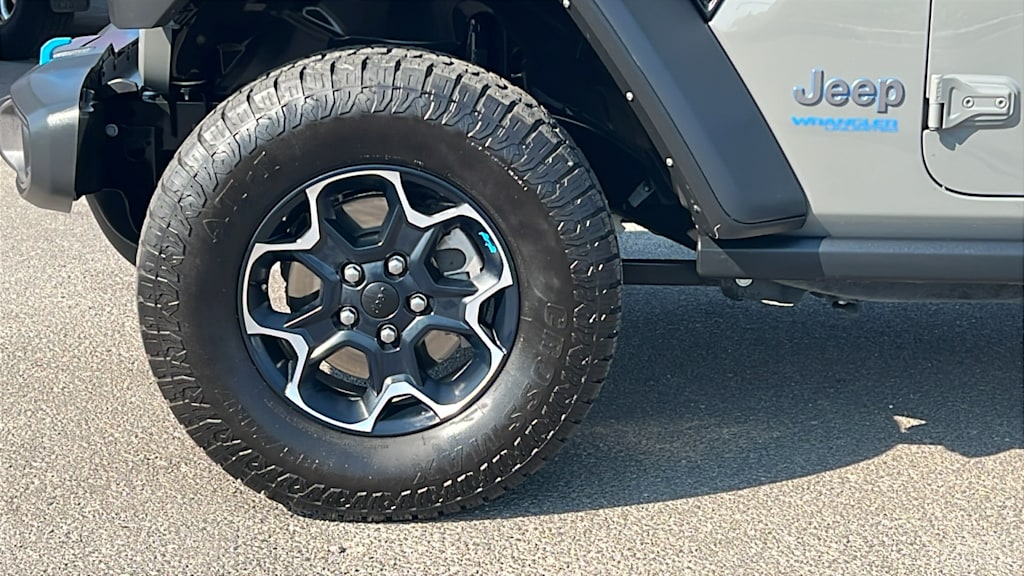 Thumbnail: 2022 Jeep Wrangler - 8