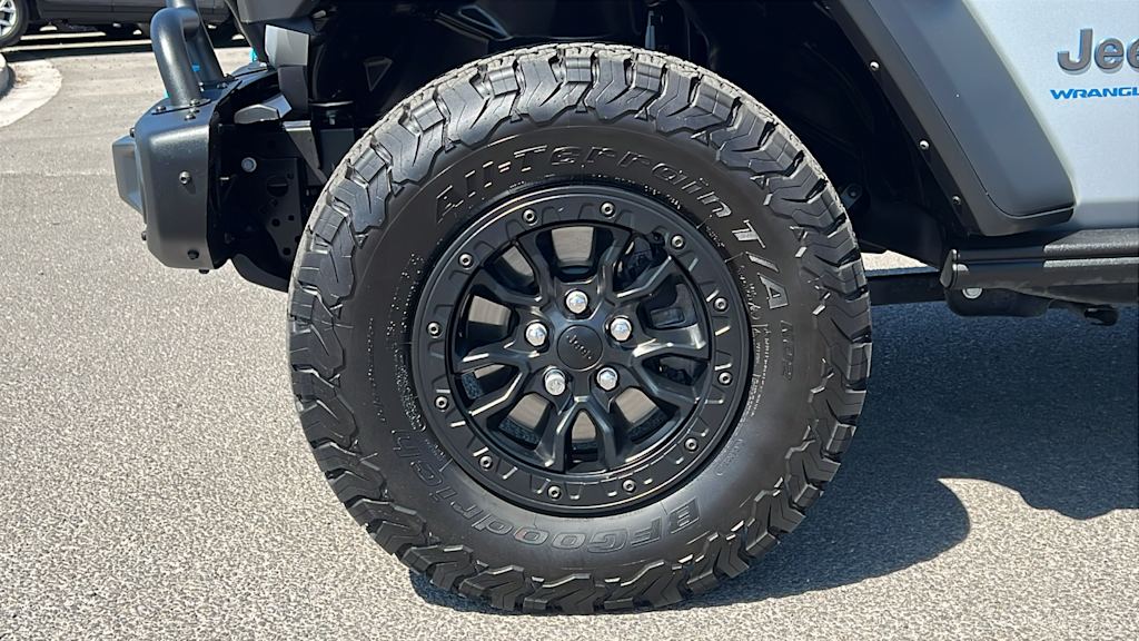 Thumbnail: 2023 Jeep Wrangler - 8