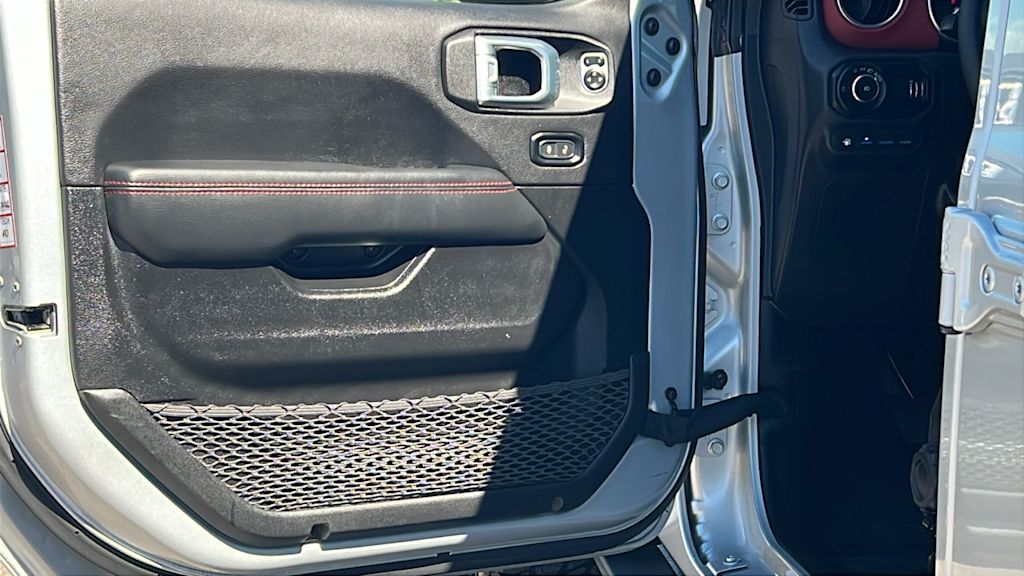 Thumbnail: 2023 Jeep Wrangler - 28