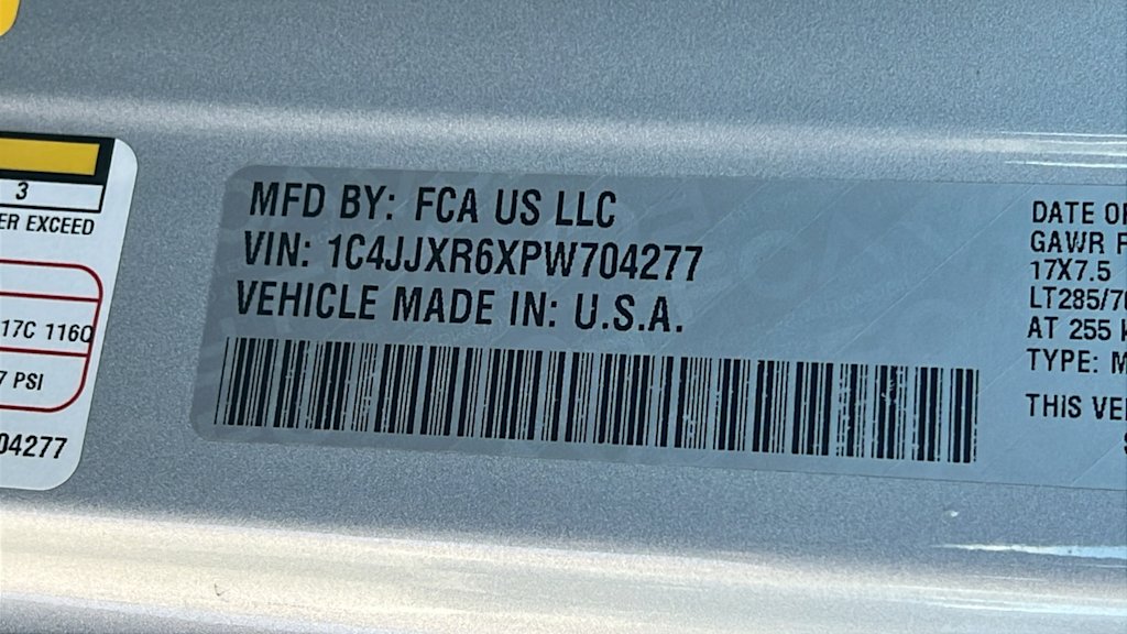 Thumbnail: 2023 Jeep Wrangler - 18