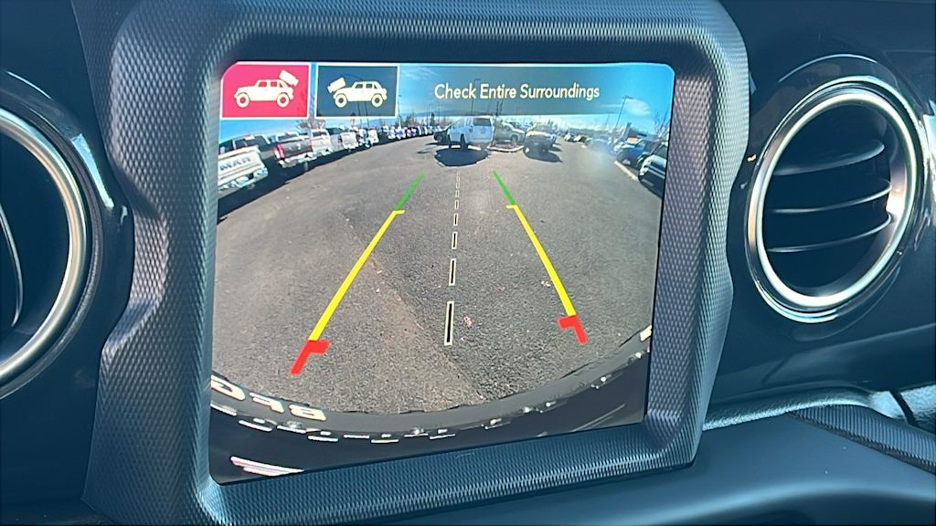 Thumbnail: 2023 Jeep Wrangler - 23