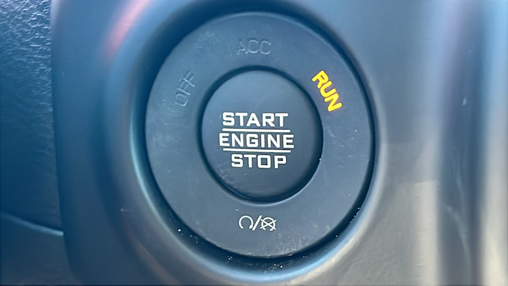 Thumbnail: 2023 Jeep Wrangler - 24