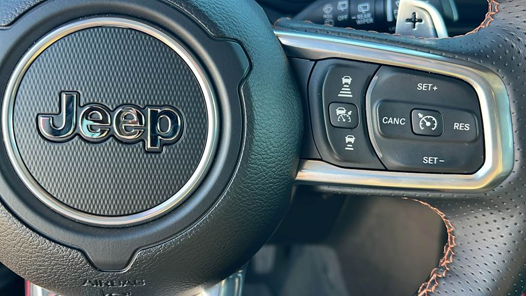 Thumbnail: 2023 Jeep Wrangler - 26