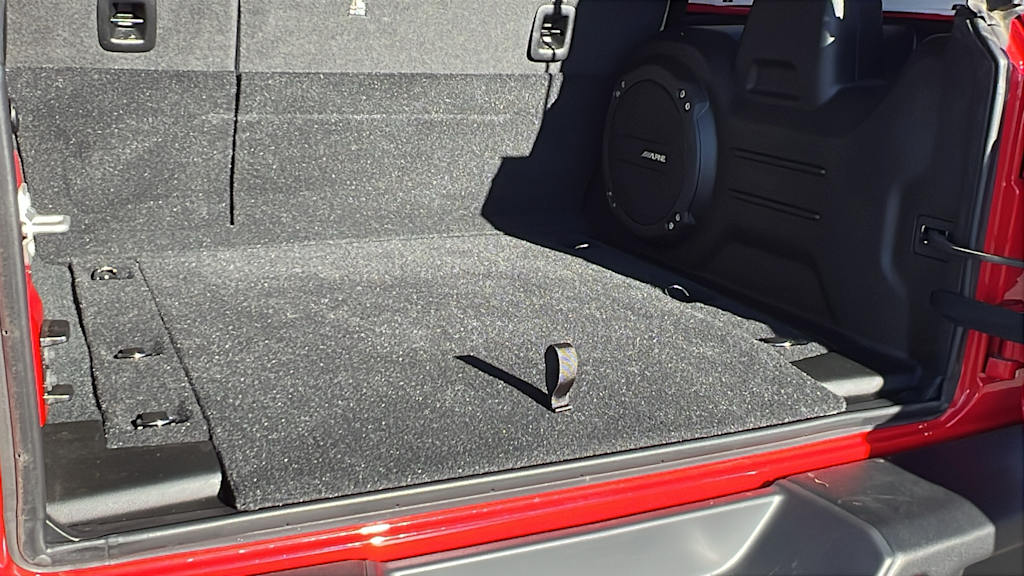 Thumbnail: 2023 Jeep Wrangler - 30