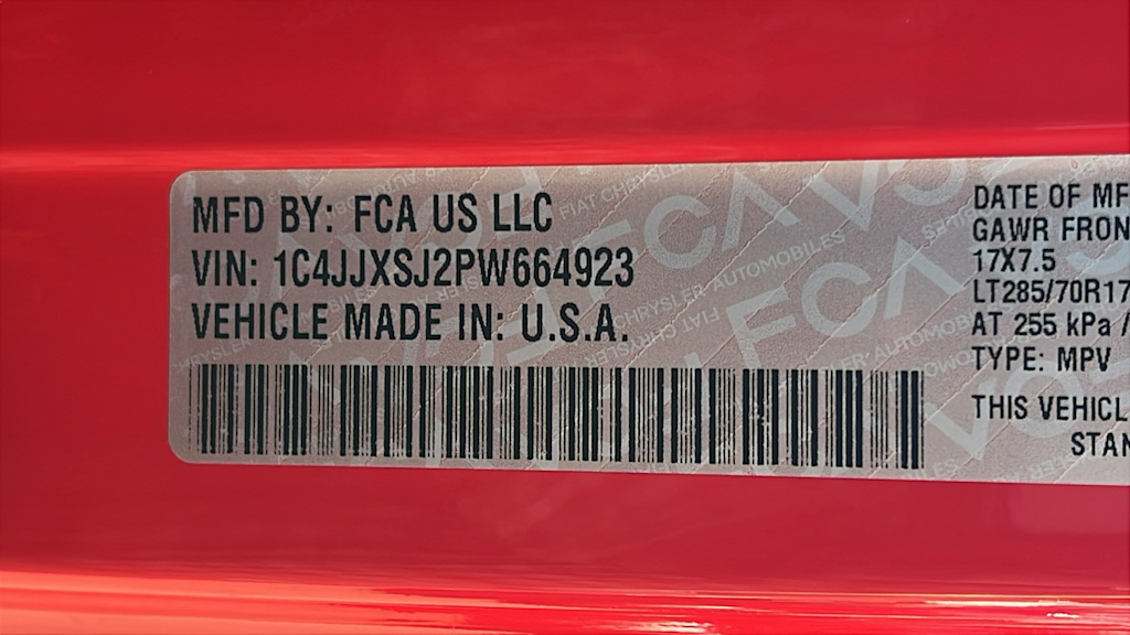 Thumbnail: 2023 Jeep Wrangler - 18