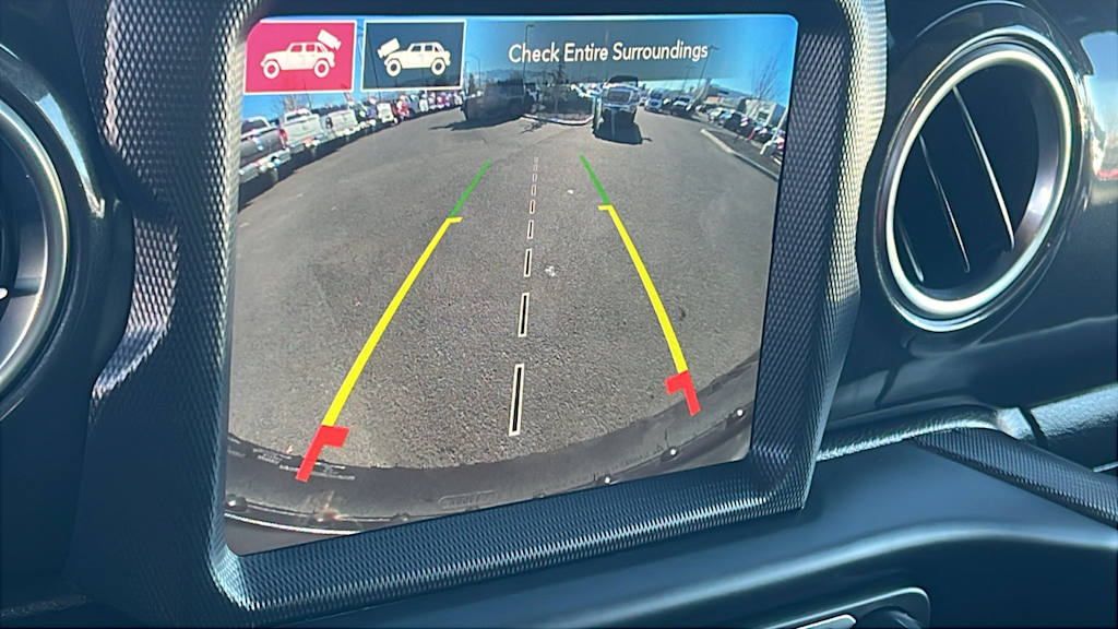 Thumbnail: 2021 Jeep Wrangler - 24