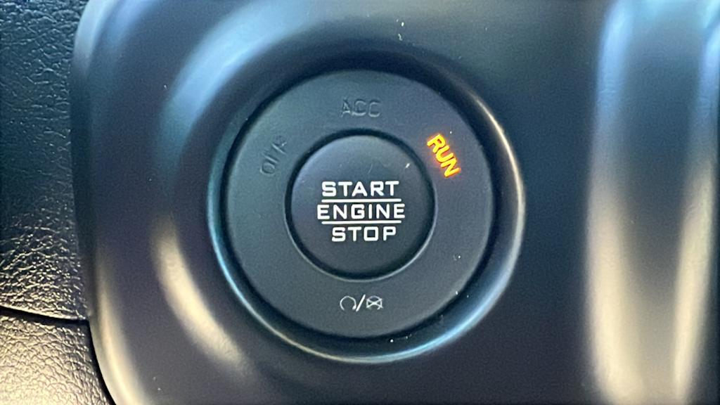 Thumbnail: 2021 Jeep Wrangler - 25