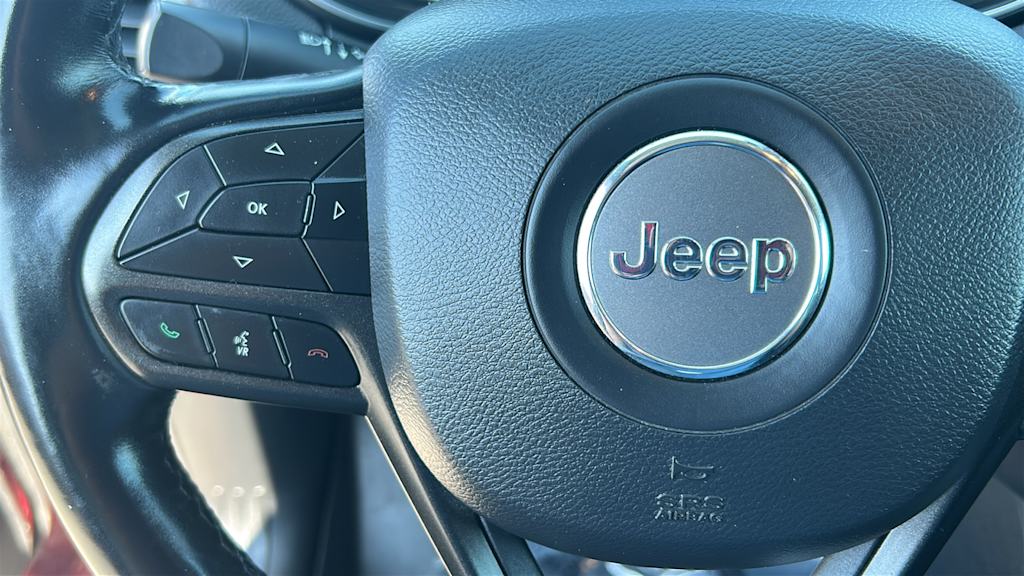Thumbnail: 2021 Jeep Cherokee - 24