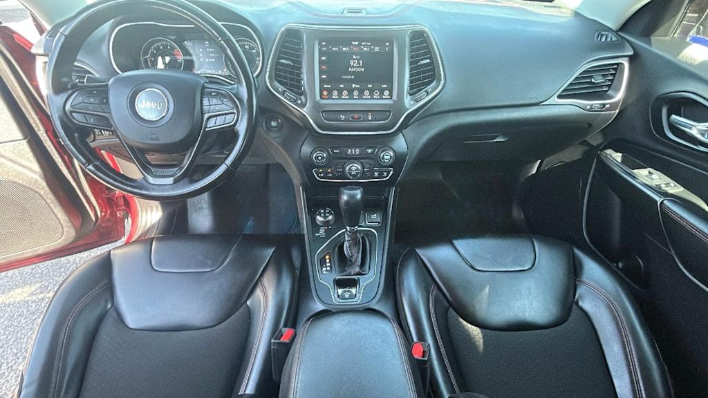 Thumbnail: 2021 Jeep Cherokee - 28