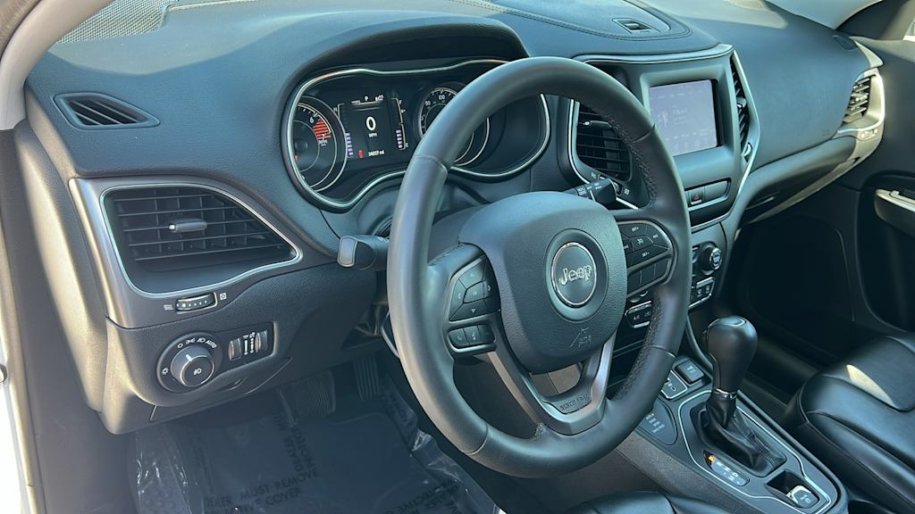 Thumbnail: 2020 Jeep Cherokee - 2