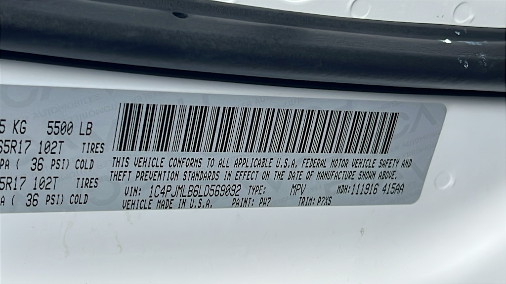 Thumbnail: 2020 Jeep Cherokee - 17