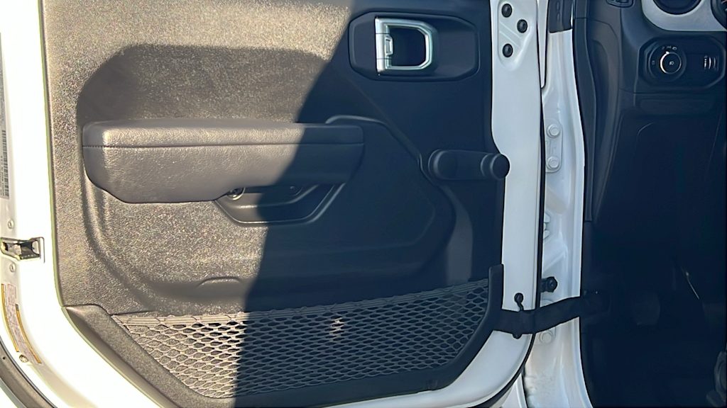 Thumbnail: 2024 Jeep Wrangler - 27