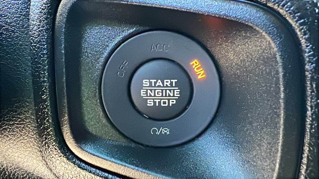 Thumbnail: 2024 Jeep Wrangler - 23