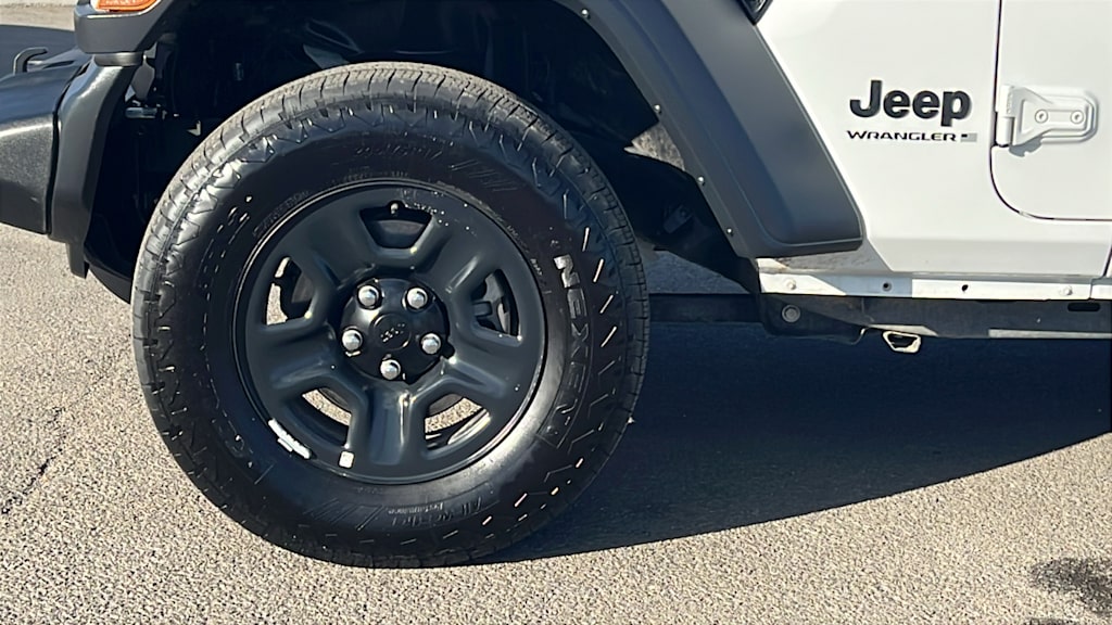 Thumbnail: 2024 Jeep Wrangler - 8