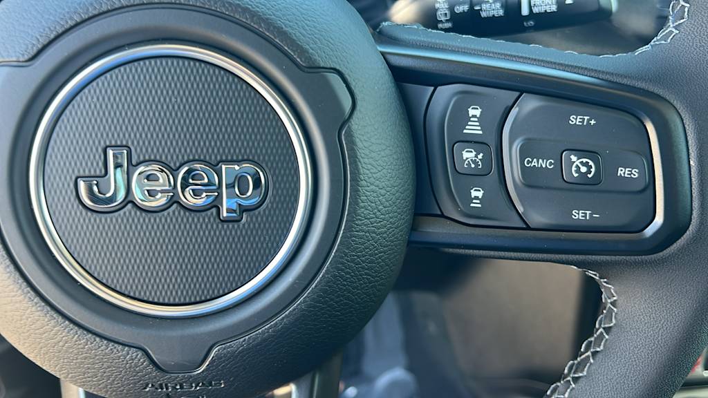 Thumbnail: 2026 Jeep Wrangler - 26