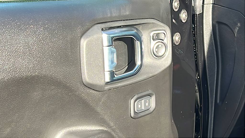 Thumbnail: 2026 Jeep Wrangler - 28