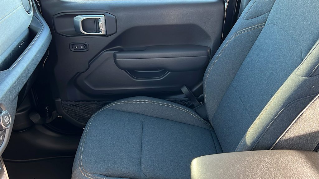 Thumbnail: 2026 Jeep Wrangler - 11