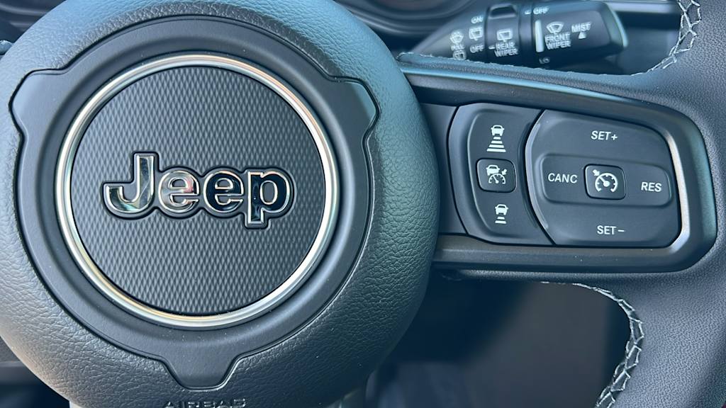 Thumbnail: 2026 Jeep Wrangler - 25
