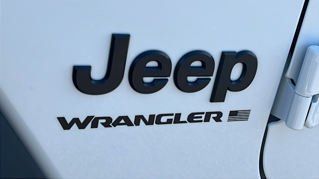 Thumbnail: 2026 Jeep Wrangler - 7
