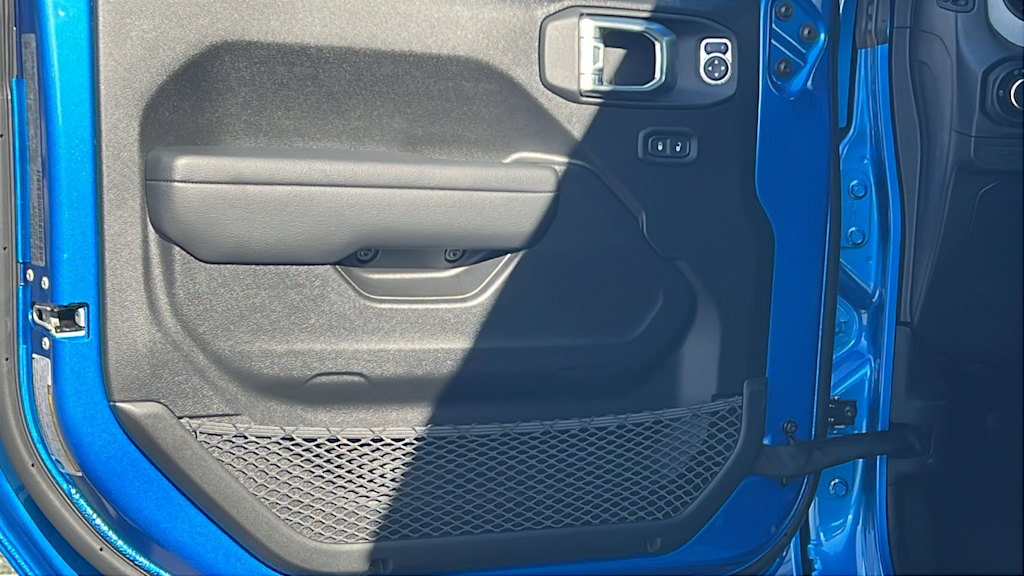 Thumbnail: 2026 Jeep Wrangler - 27