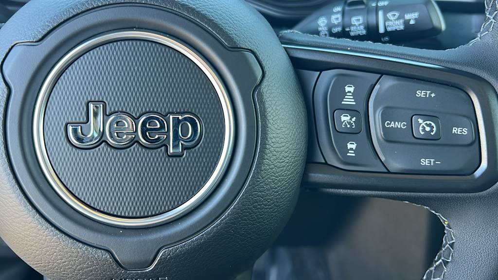 Thumbnail: 2026 Jeep Wrangler - 25