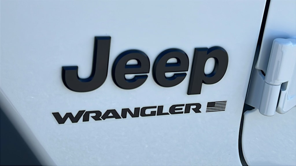 Thumbnail: 2026 Jeep Wrangler - 7