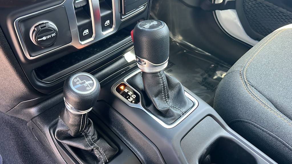 Thumbnail: 2026 Jeep Wrangler - 14