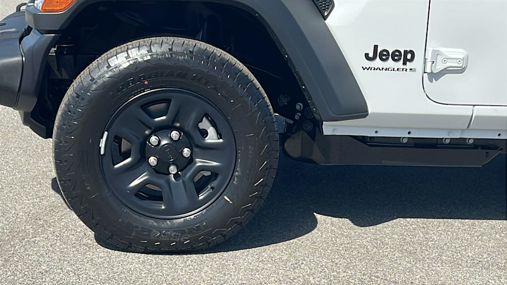 Thumbnail: 2026 Jeep Wrangler - 8