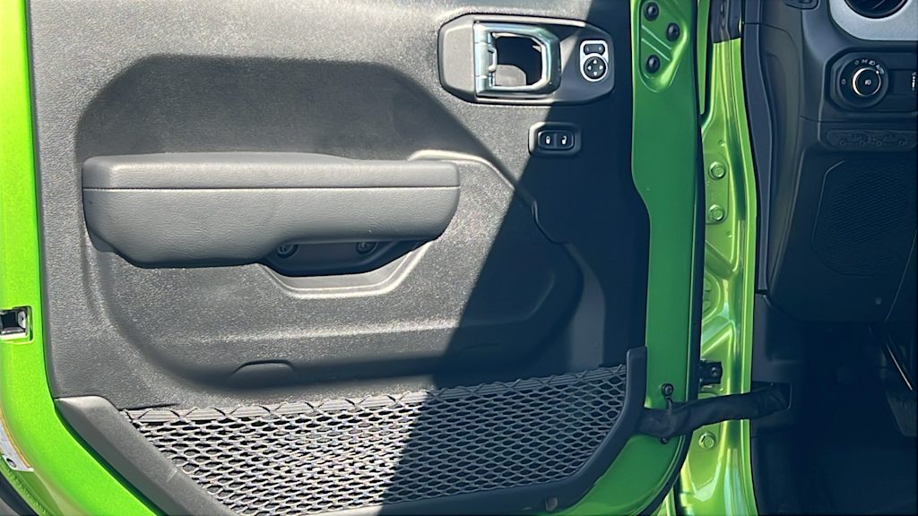 Thumbnail: 2026 Jeep Wrangler - 26