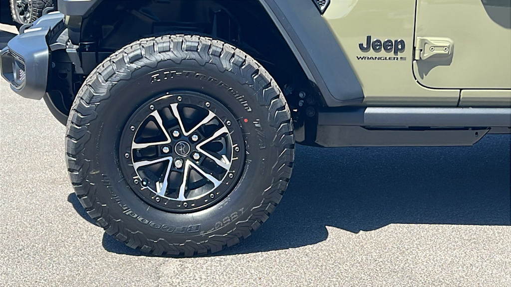 Thumbnail: 2026 Jeep Wrangler - 8