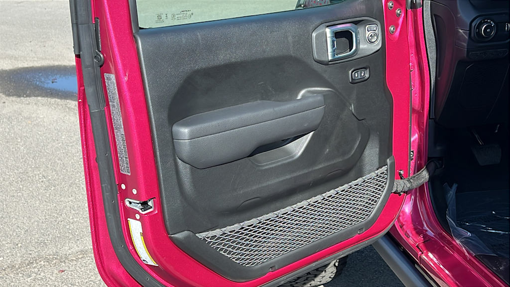 Thumbnail: 2026 Jeep Wrangler - 29