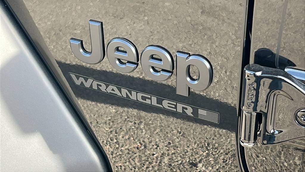 2025 Jeep Wrangler Sport 7