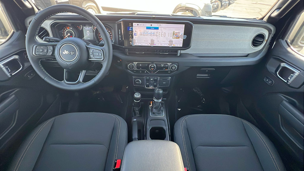 2025 Jeep Wrangler Sport 10