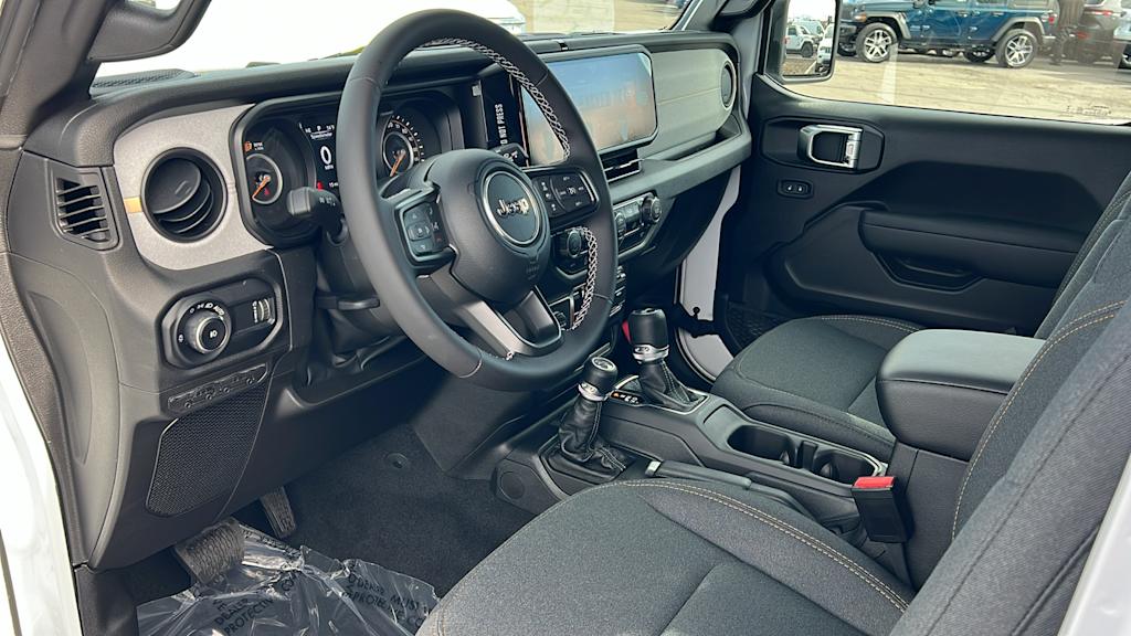 2025 Jeep Wrangler Sport 13