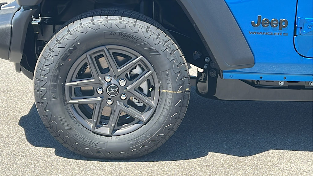 Thumbnail: 2026 Jeep Wrangler - 8