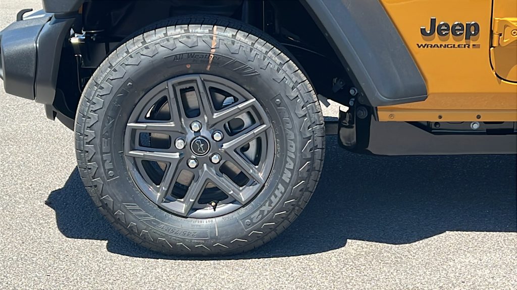 Thumbnail: 2026 Jeep Wrangler - 8