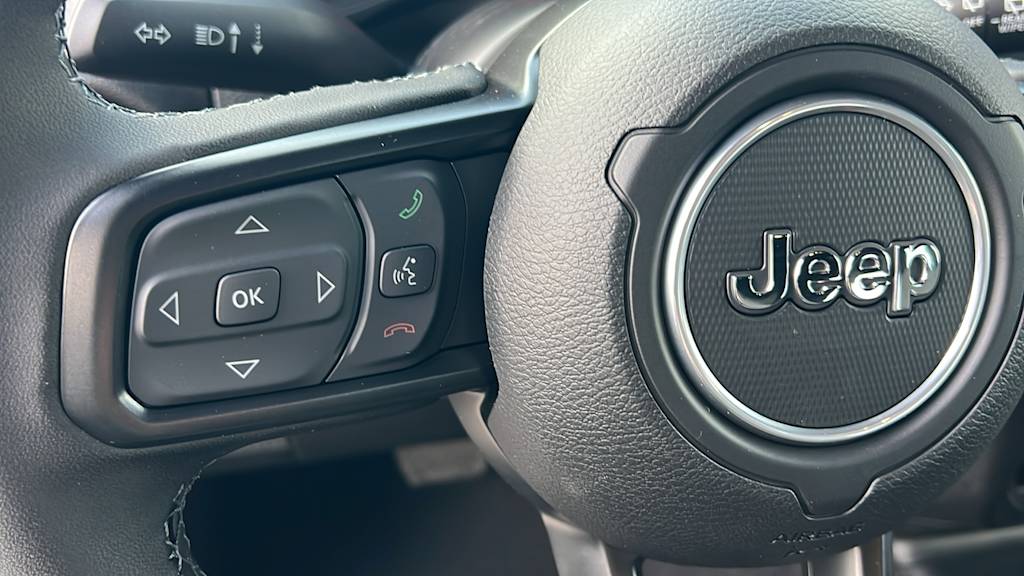 2025 Jeep Wrangler Sport 25
