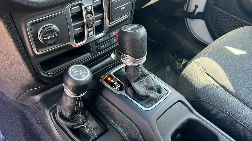 Thumbnail: 2026 Jeep Wrangler - 15